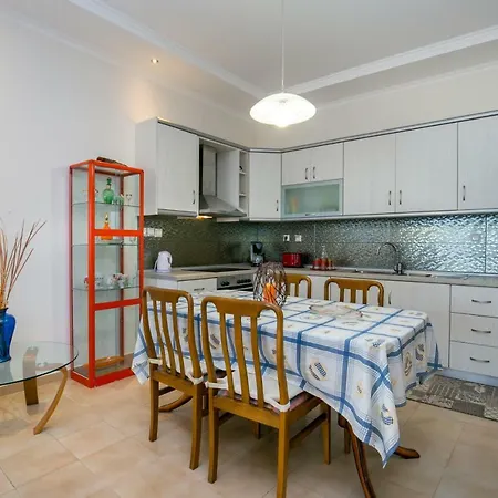 Kallisti Apartmán *